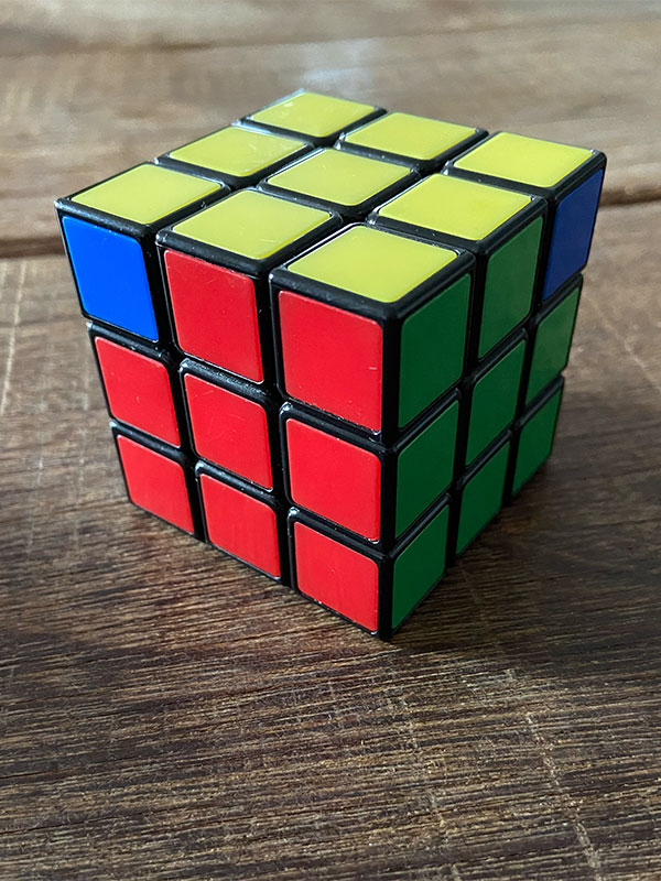 Rubiks Cube gelbe Kanten